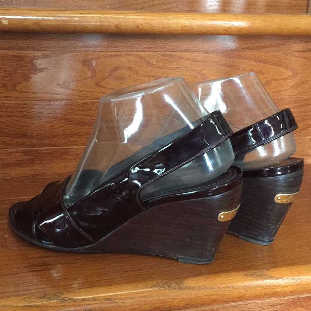 Louis Vuitton Shoes - Picture 4 of 8